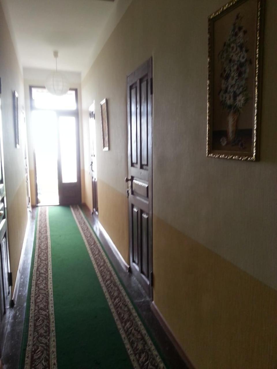 У Людмилы Gagry Exterior photo
